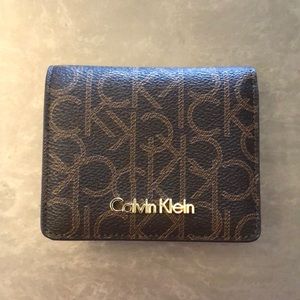 Calvin Klein wallet NWT